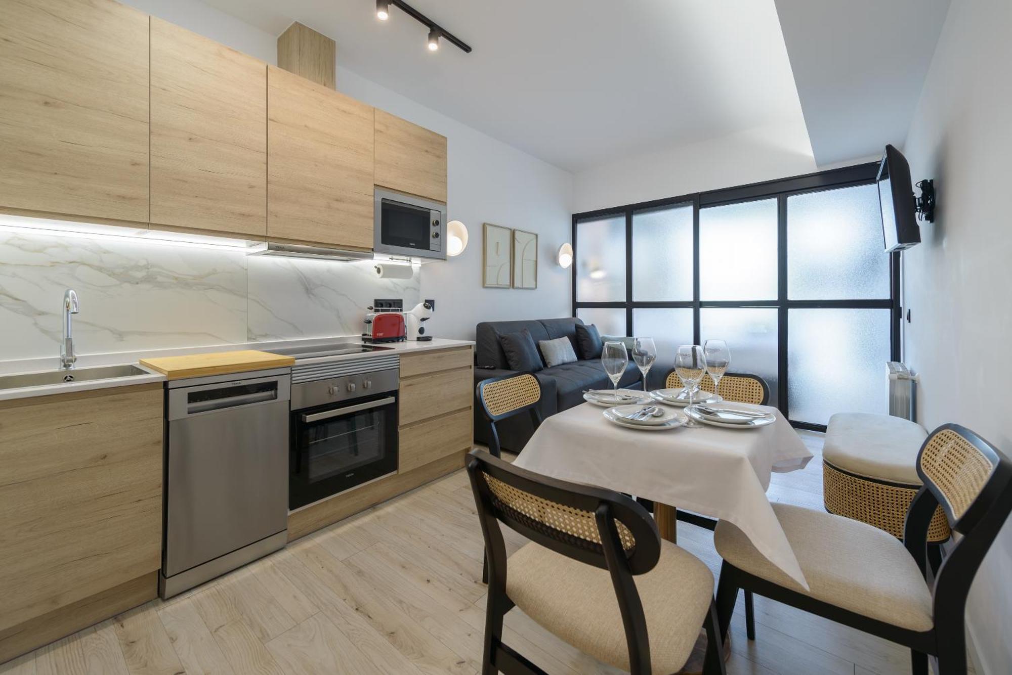 Deluxe Sol, By Monaro Apartamento *