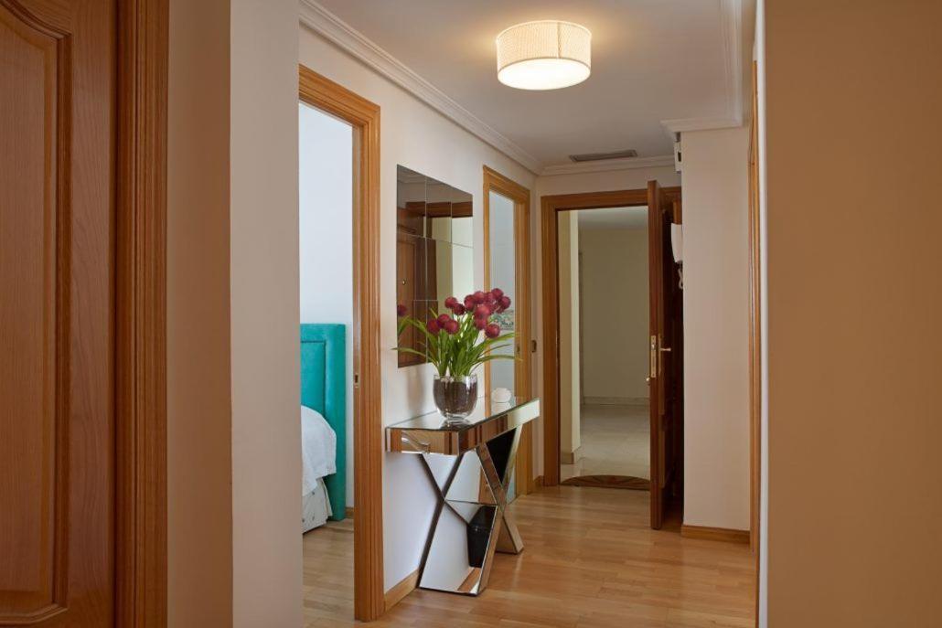 Apto Con Luminosa Terraza Entre Palacio Real Y Sol Appartement