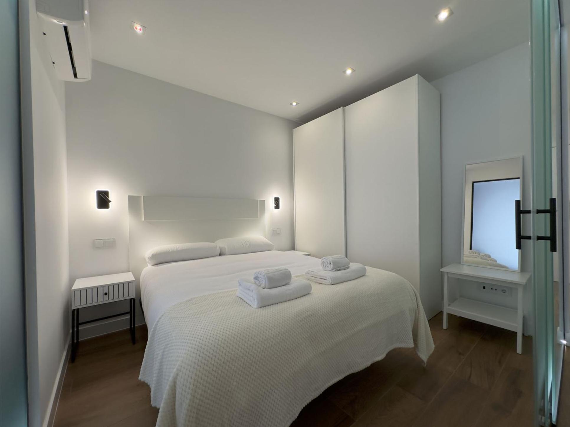 Alfisa Puerta Del Sol Apartment *