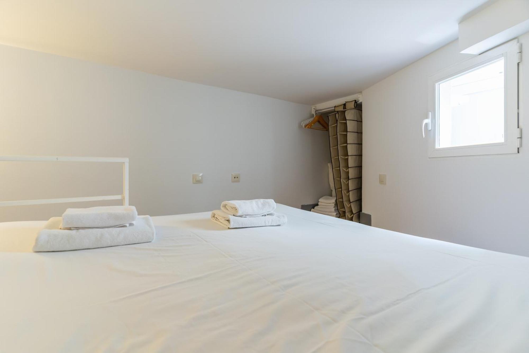 2 Bedrooms 1,5bathrooms Furnished - Sol - Bright & Functional - Mintystay * Madrid