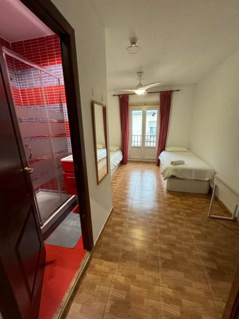 Apartamento Rosales Residences