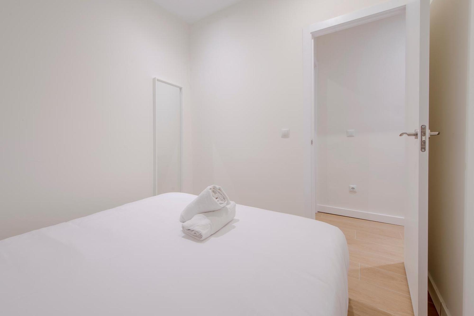 New&stylish 8p En El Corazon Del Centro Madrid