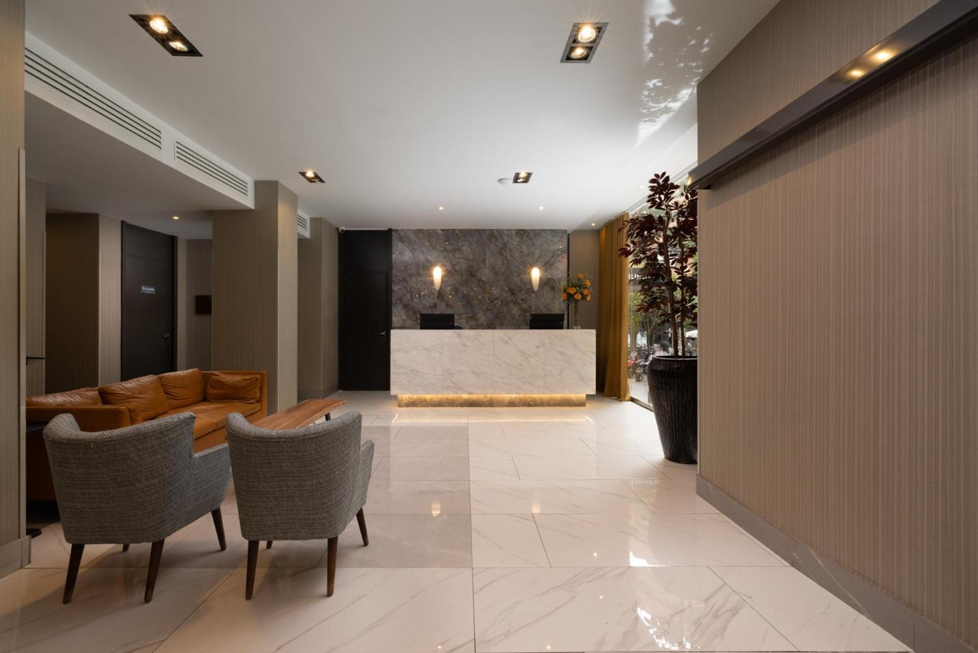 Avenida Gran Via Hotel Madrid