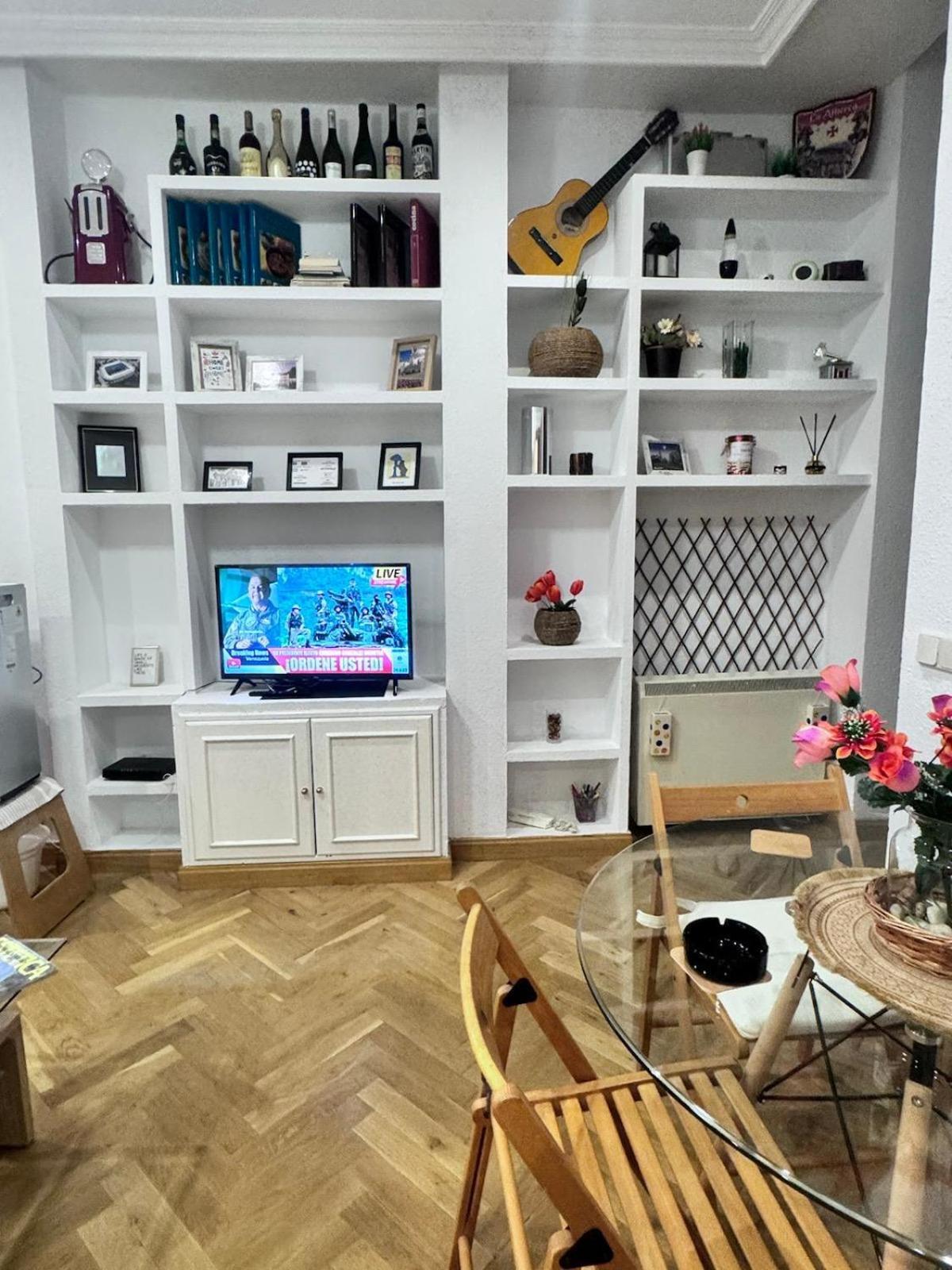 Precioso Piso En Sol - 2 Hab Apartamento
