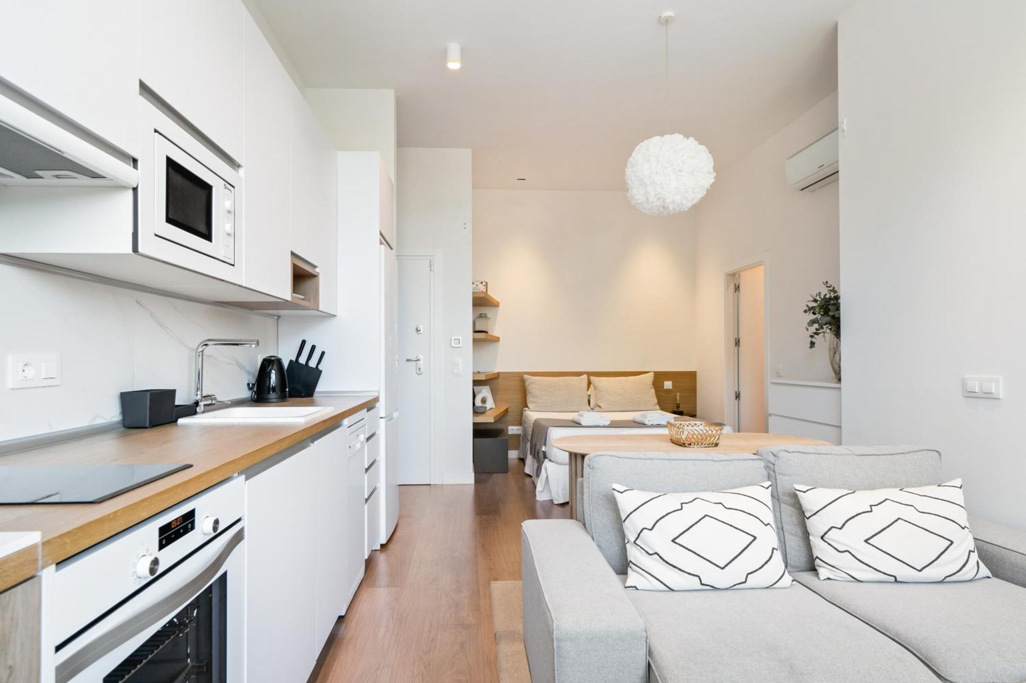 Encantador Estudio Chamartin Apartment