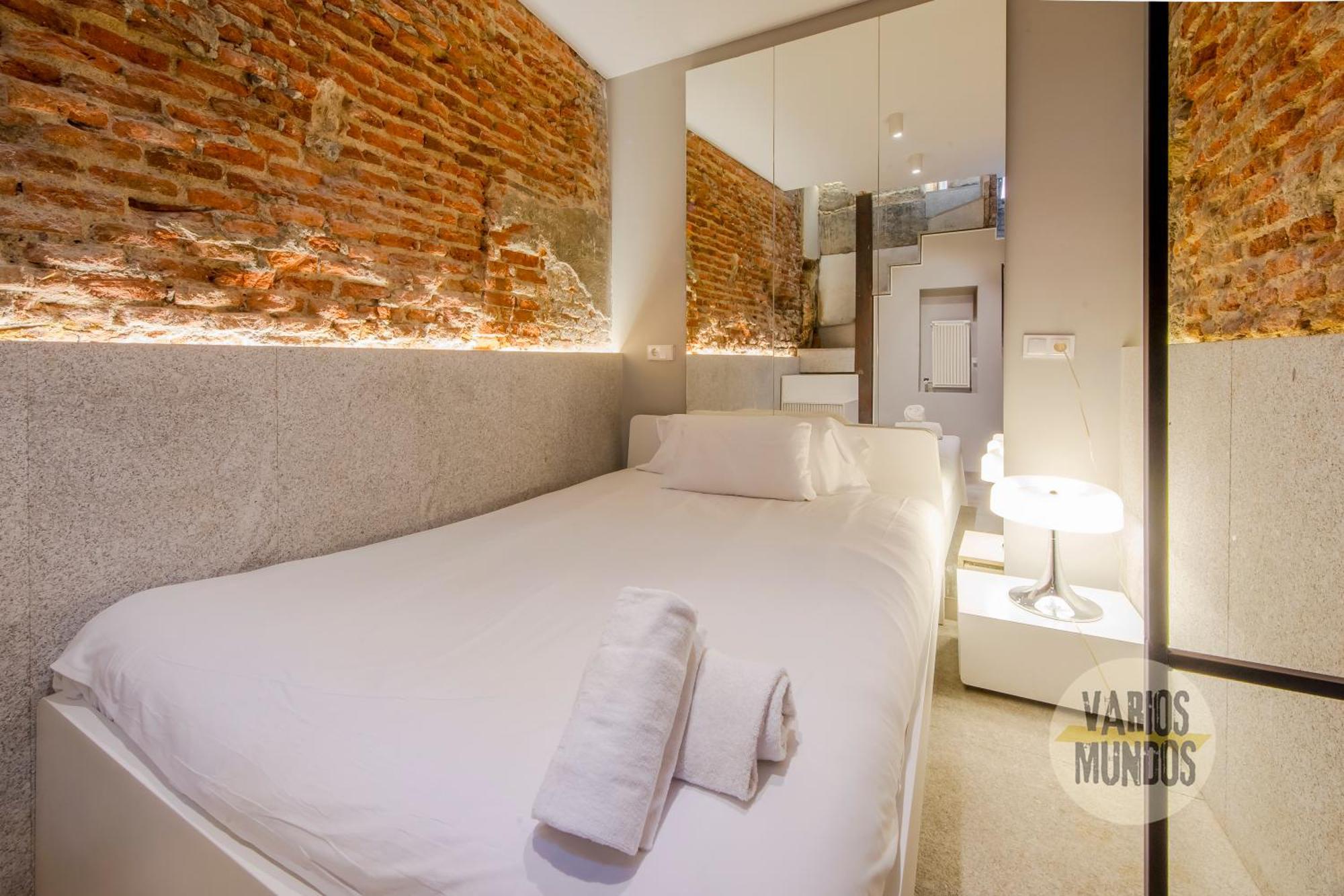 Cool Duplex Bajo 7pax Cerca De Tirso De Molina E2 *