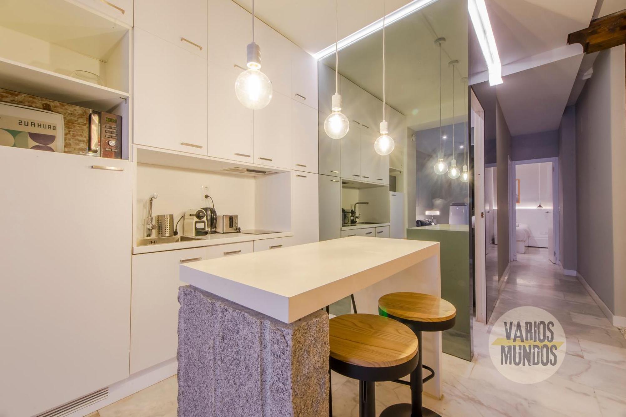 Apartamento Cool Duplex Bajo 7pax Cerca De Tirso De Molina E2