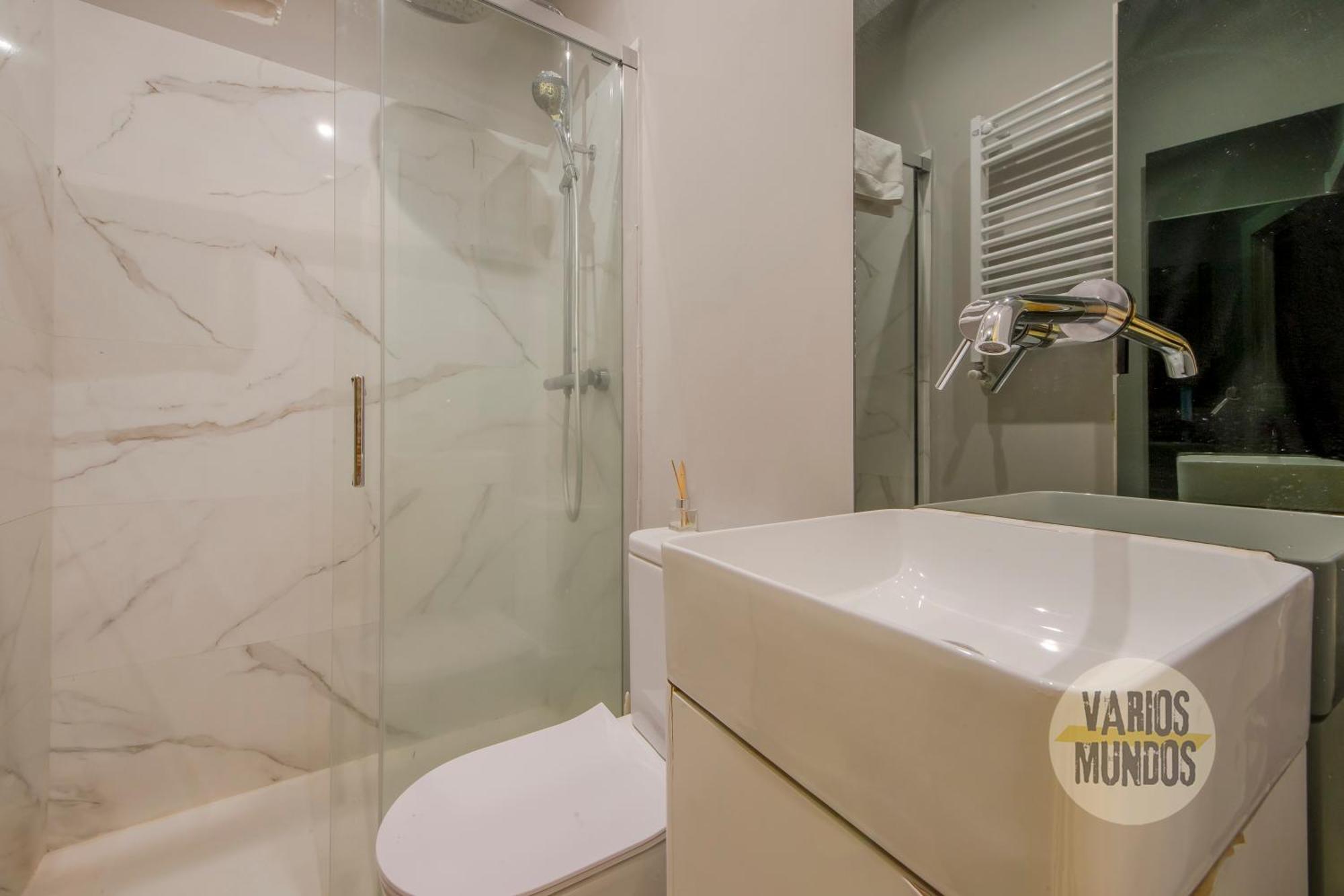 Apartamento Cool Duplex Bajo 7pax Cerca De Tirso De Molina E2 Madri