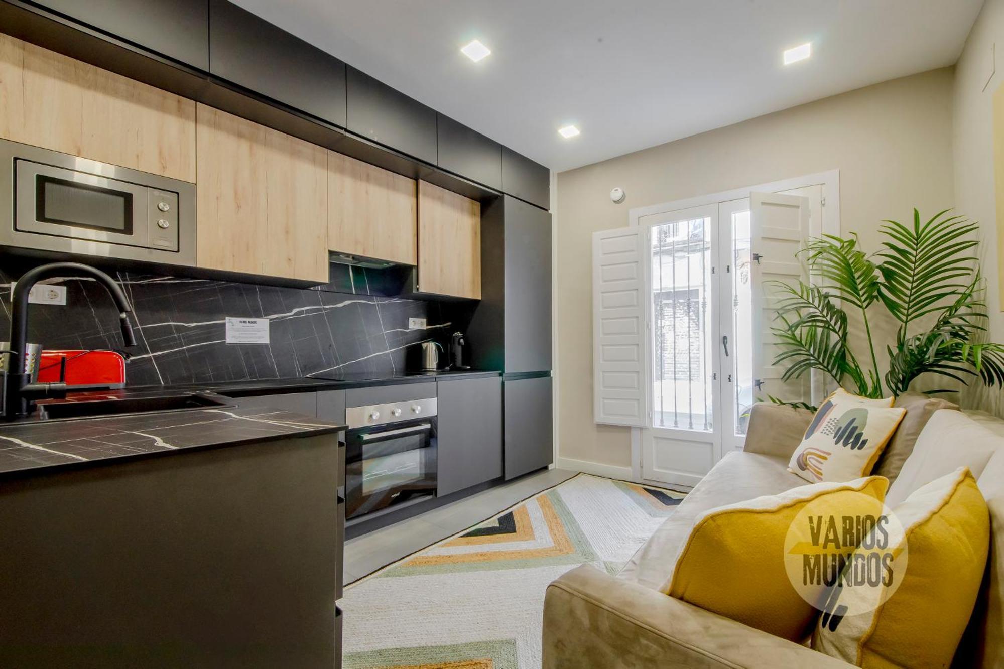 New Bajo Duplex En La Latina-centro De E2 Appartamento