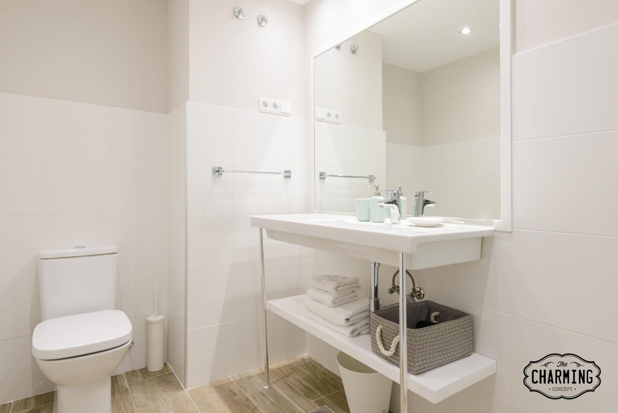 Charming Eurobuilding 2 Terrace Exclusive - Plaza De Parking Madri