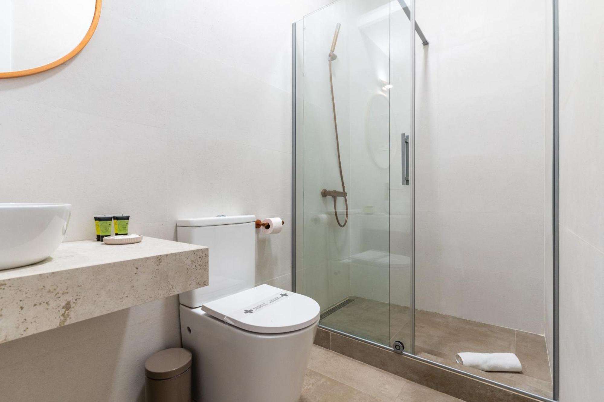 Appartement Modern And Bright-1bedroom 2bathrooms-la Latina *