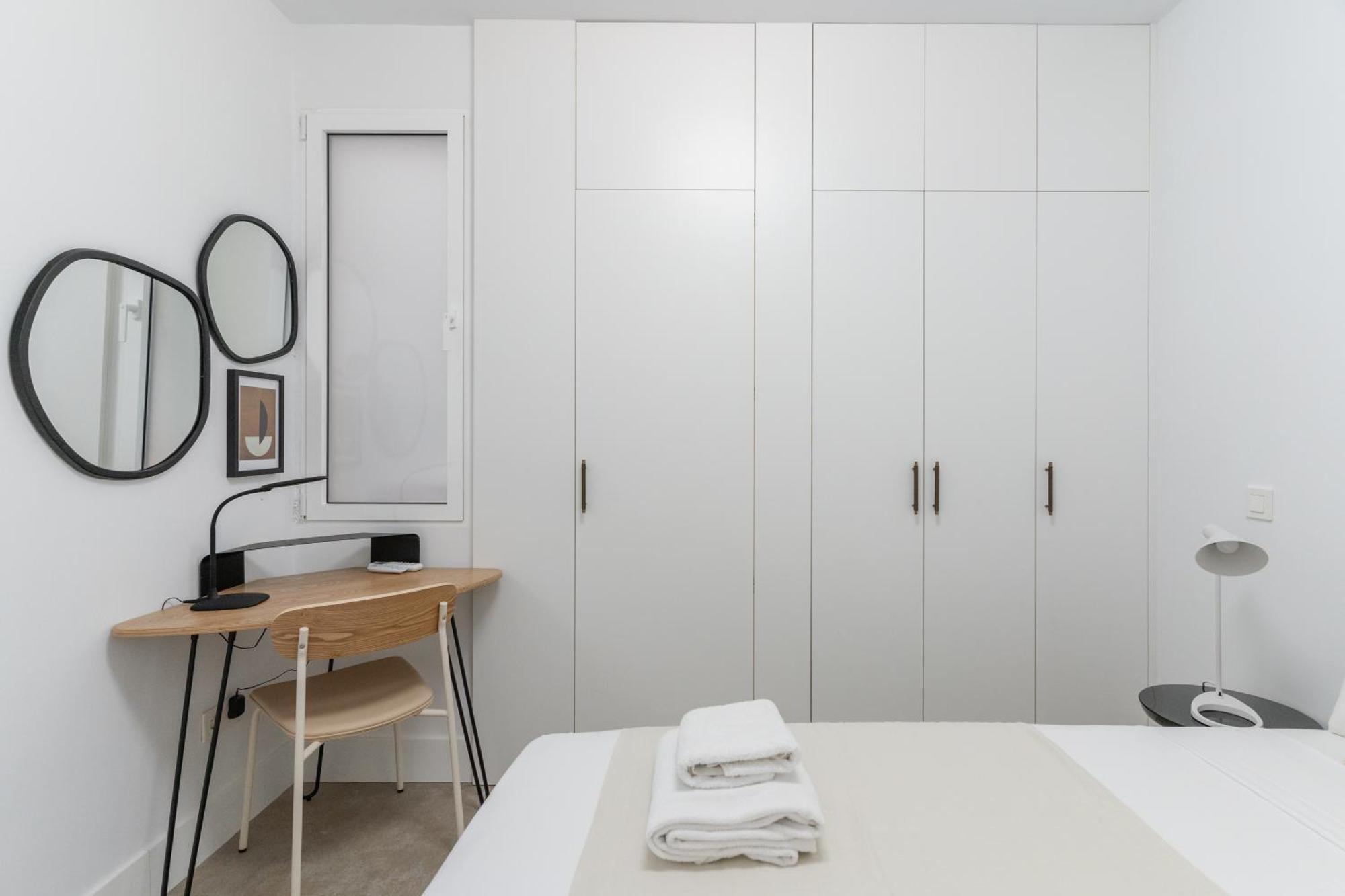 Modern And Bright-1bedroom 2bathrooms-la Latina * Madrid