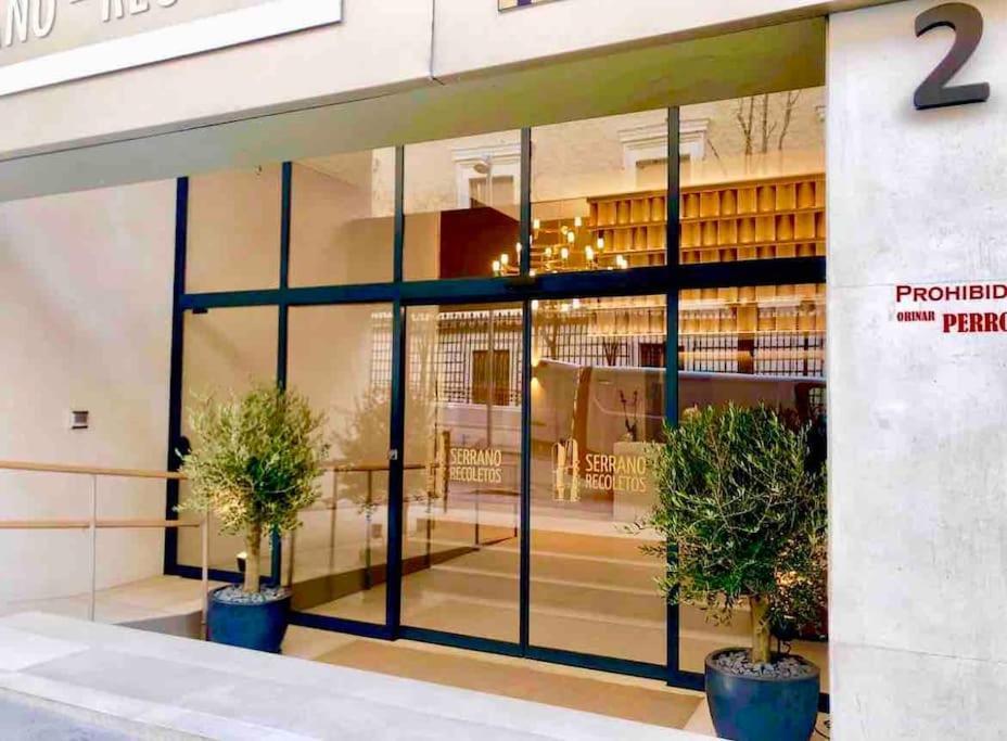 New Puerta De Alcala-retiro Park-gran Via ! * Madrid