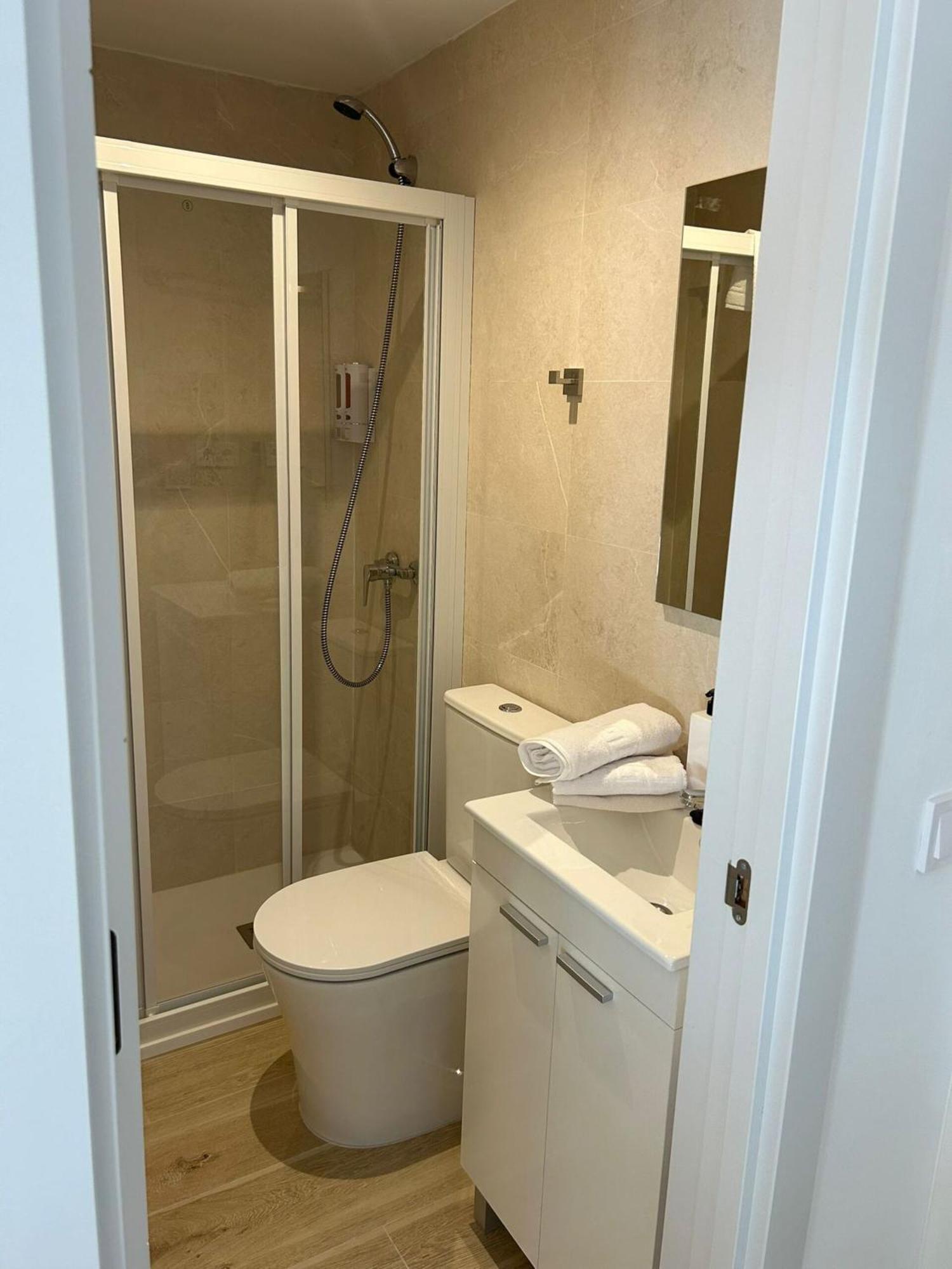 Apartamento S8 Atico Nuevo, Madri