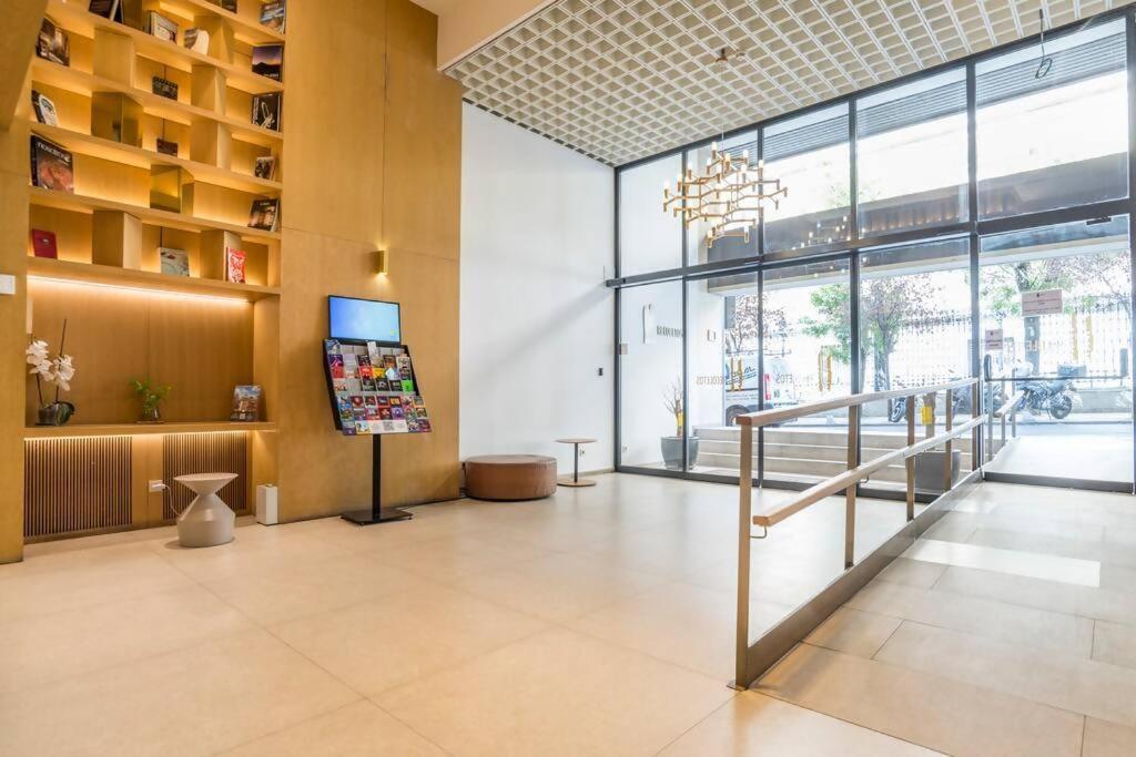 New In The Heart Of Apartment *
