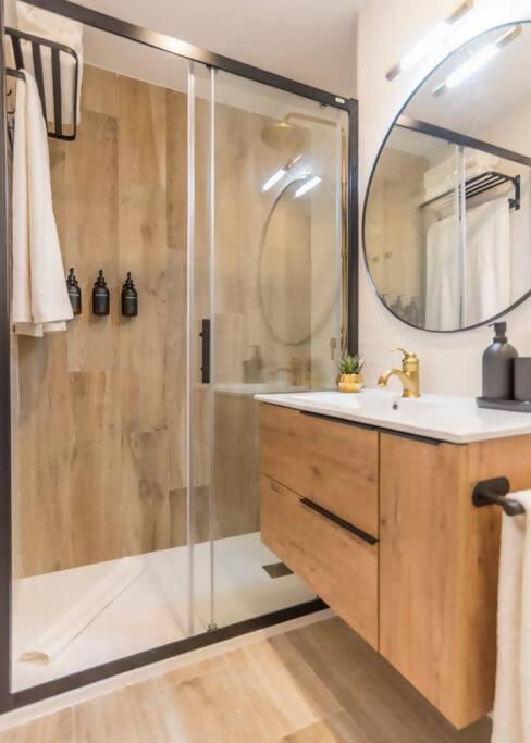 New In The Heart Of Apartment *