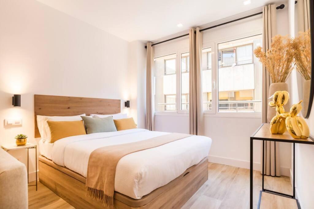 New In The Heart Of * Madrid