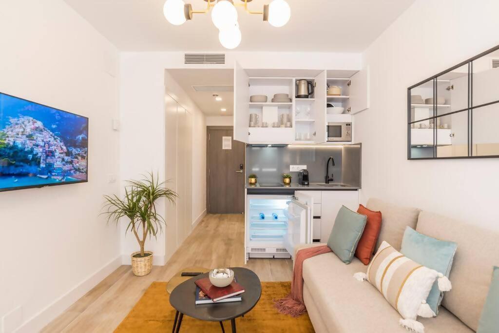 New In The Heart Of * Madrid