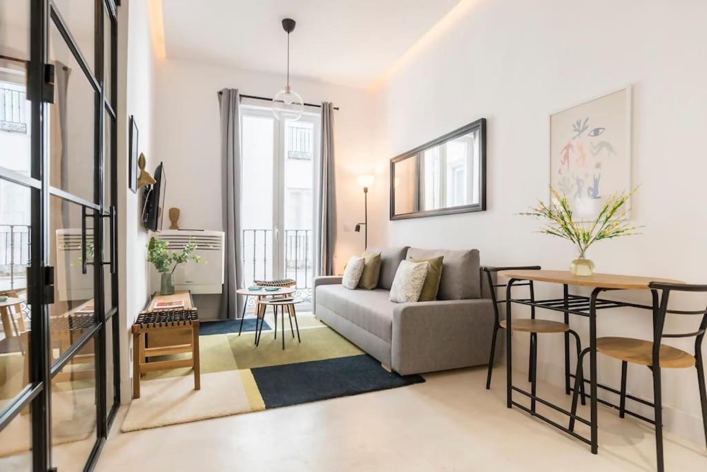 Apartamento Gran Via - Sol - Location In Center Of Madri