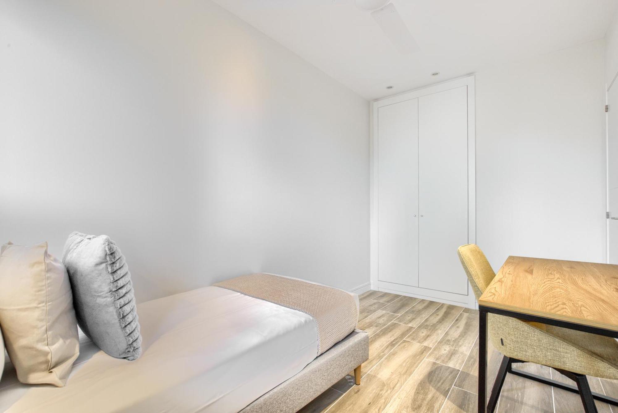 Dobo Homes - Sv19 *