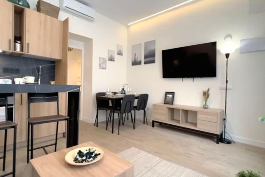 G4 Exclusivo, Apartment *