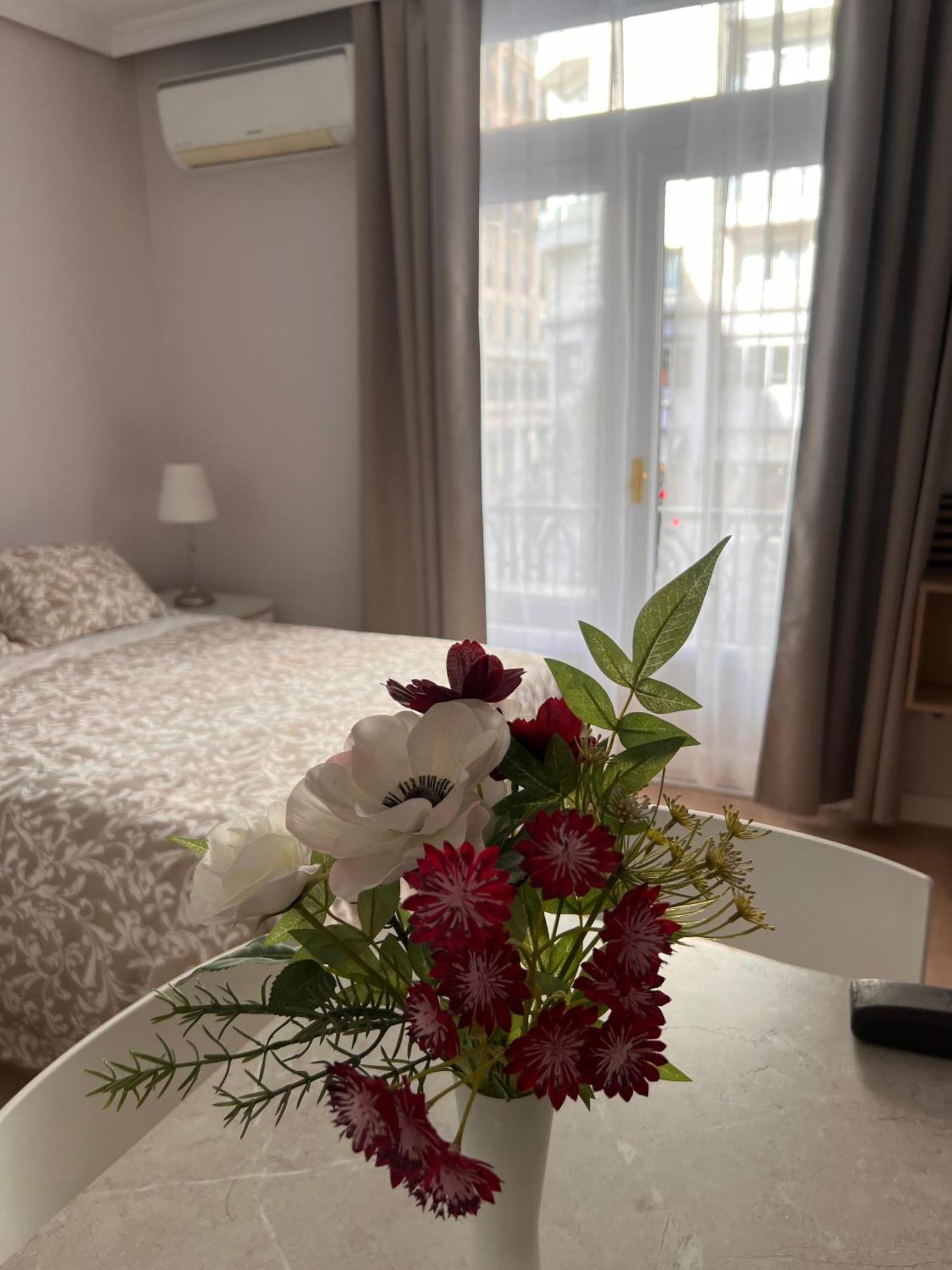 Gran Via Apartment Madrid