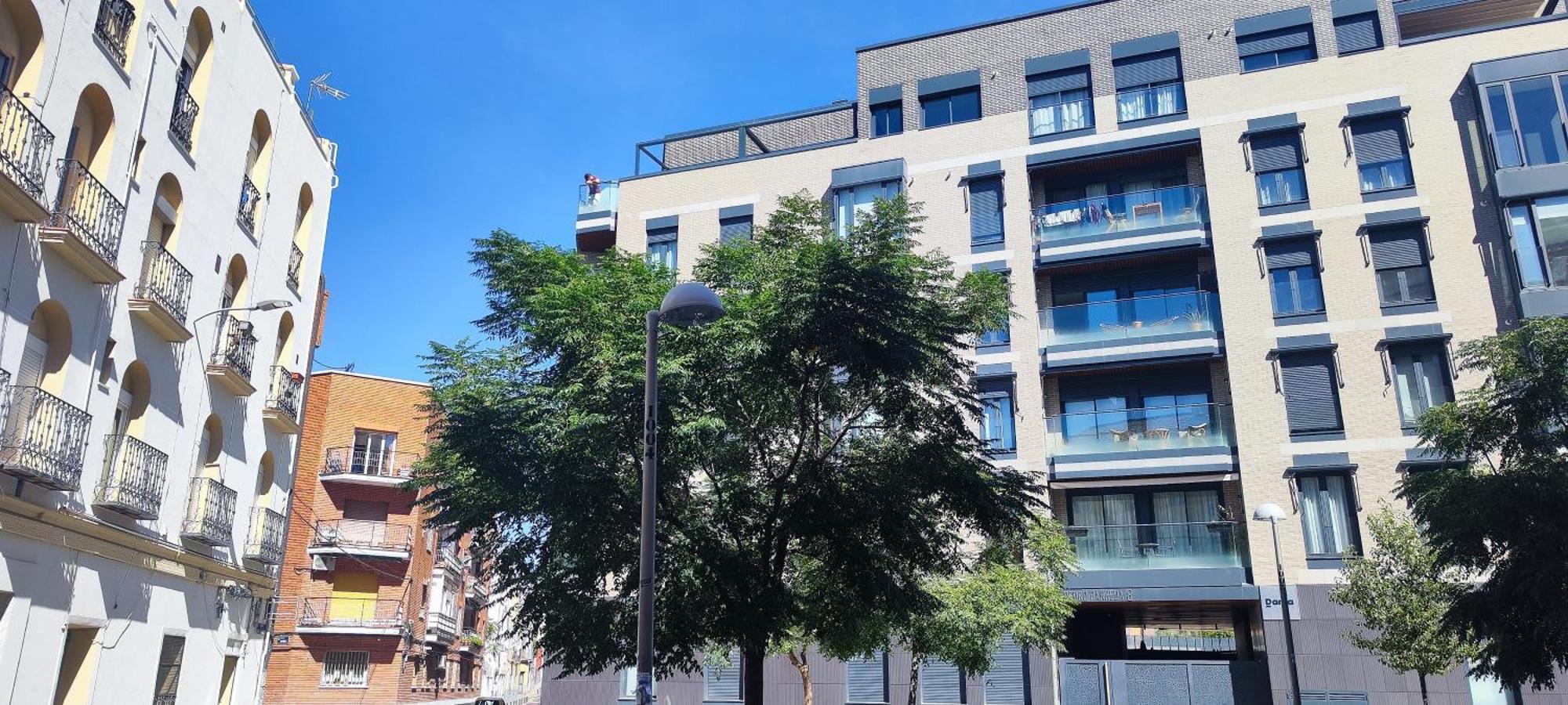 Apartment Entero Junto A Cuatro Caminos Con Licencia Del Ayto De *