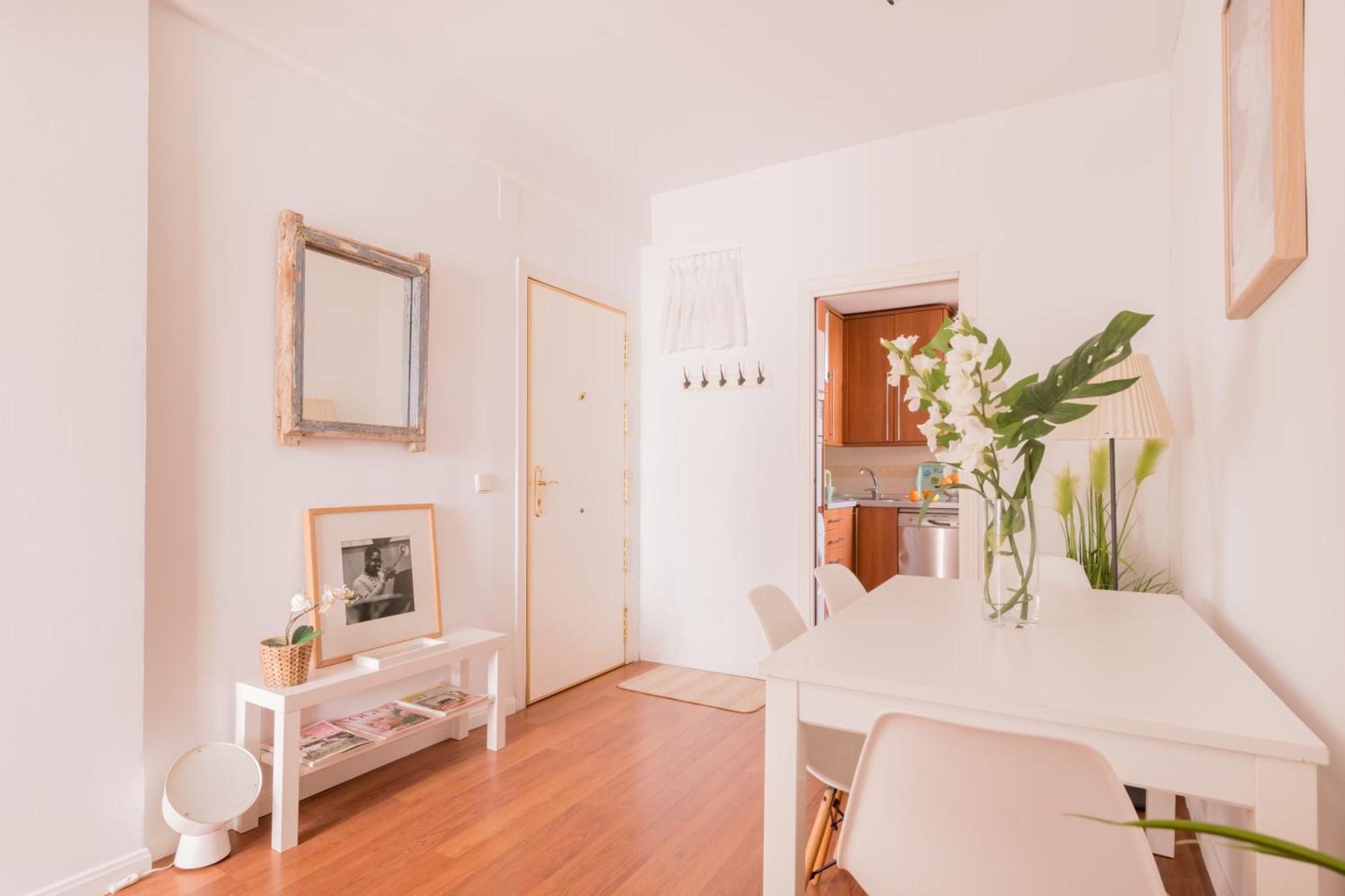 Sunny And Cozy With Ensuite Bathroom * Madrid