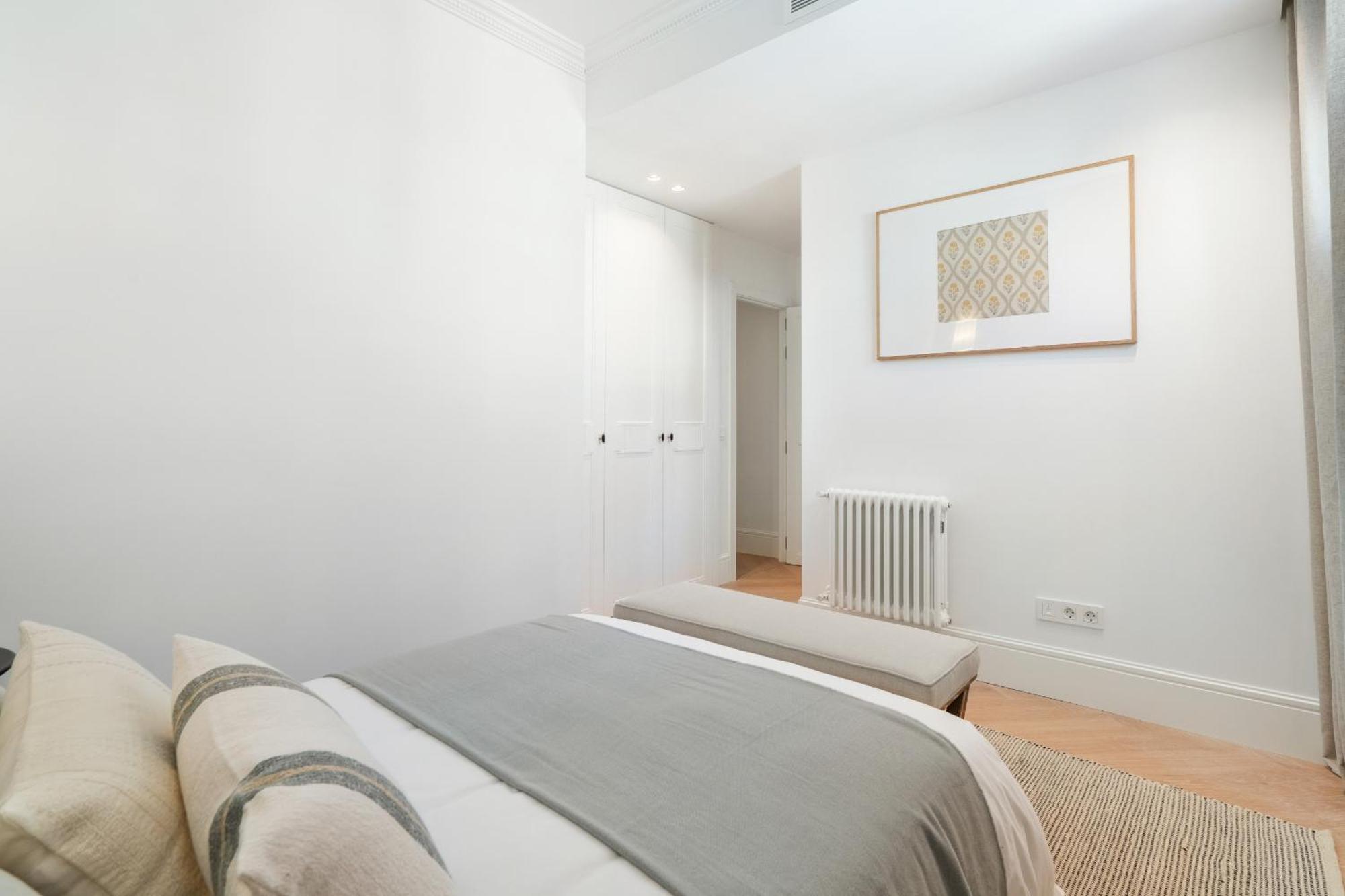 Vive El Lujo En Goya Con 3 Hab Alquiler Temporal Apartamento Madrid