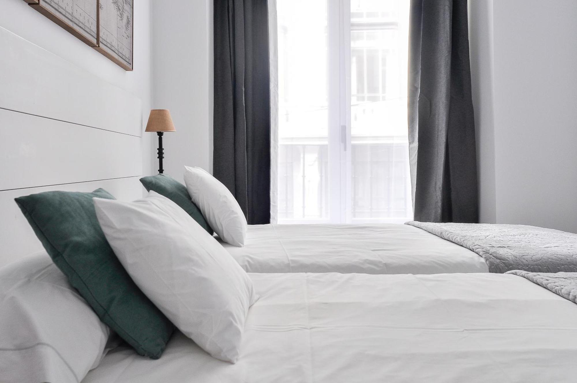 Apartment En Puerta Del Sol 2a *