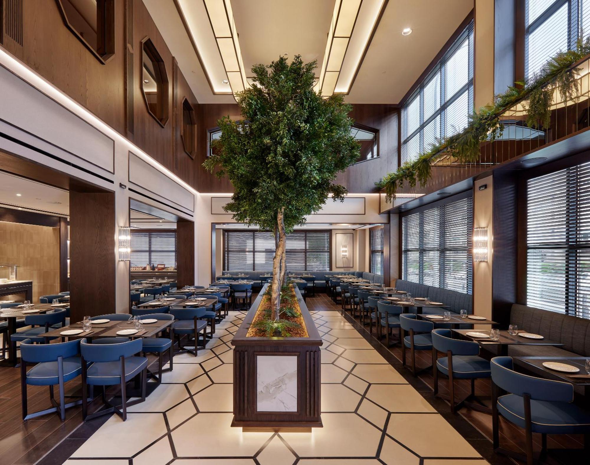 Claridge Hotel 4*