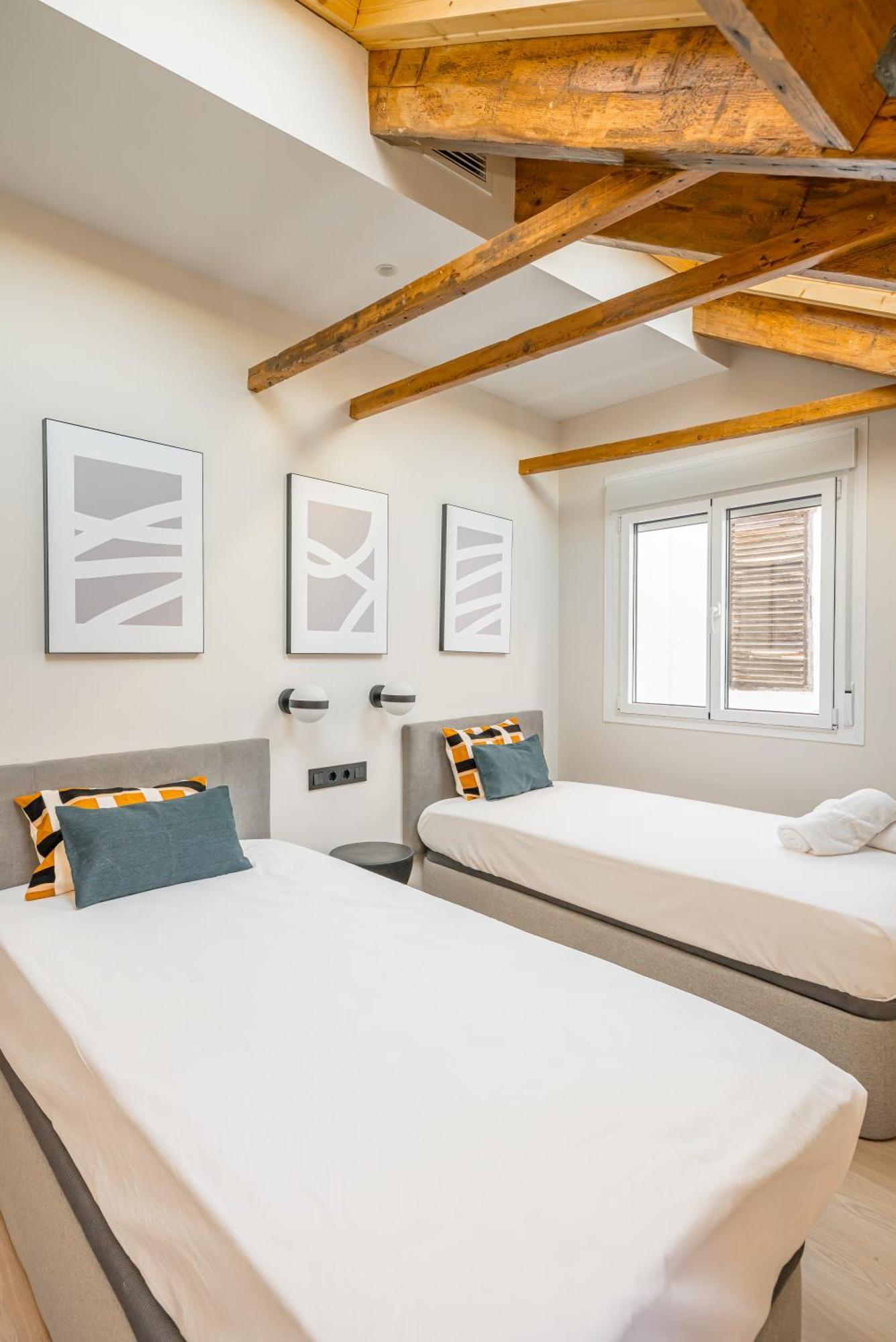 Gran Via Xv Calle De Conchas 4br 4bh Appartamento Madrid