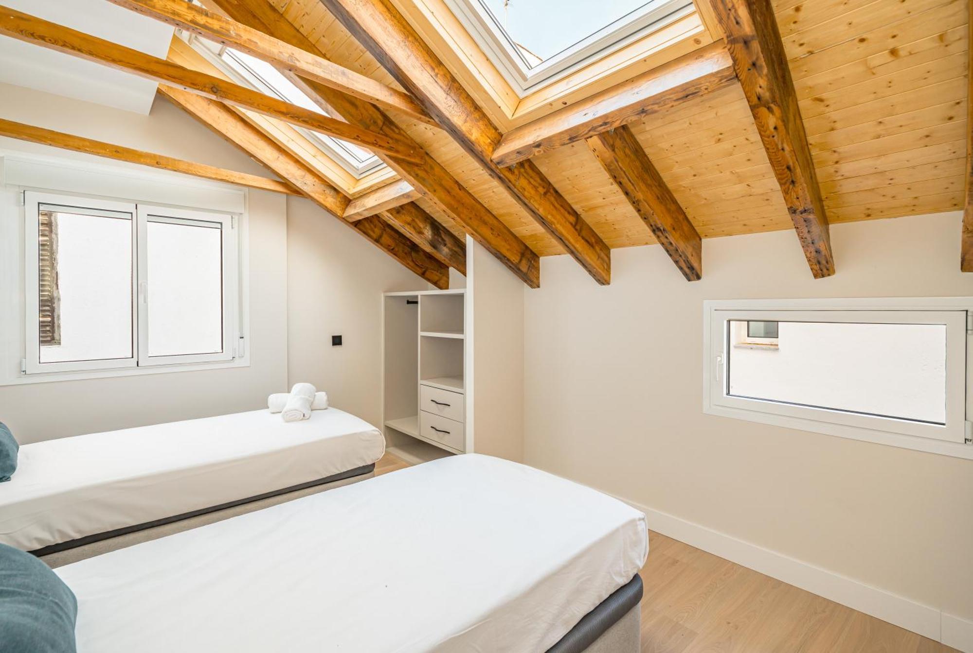 Gran Via Xv Calle De Conchas 4br 4bh Appartamento Madrid
