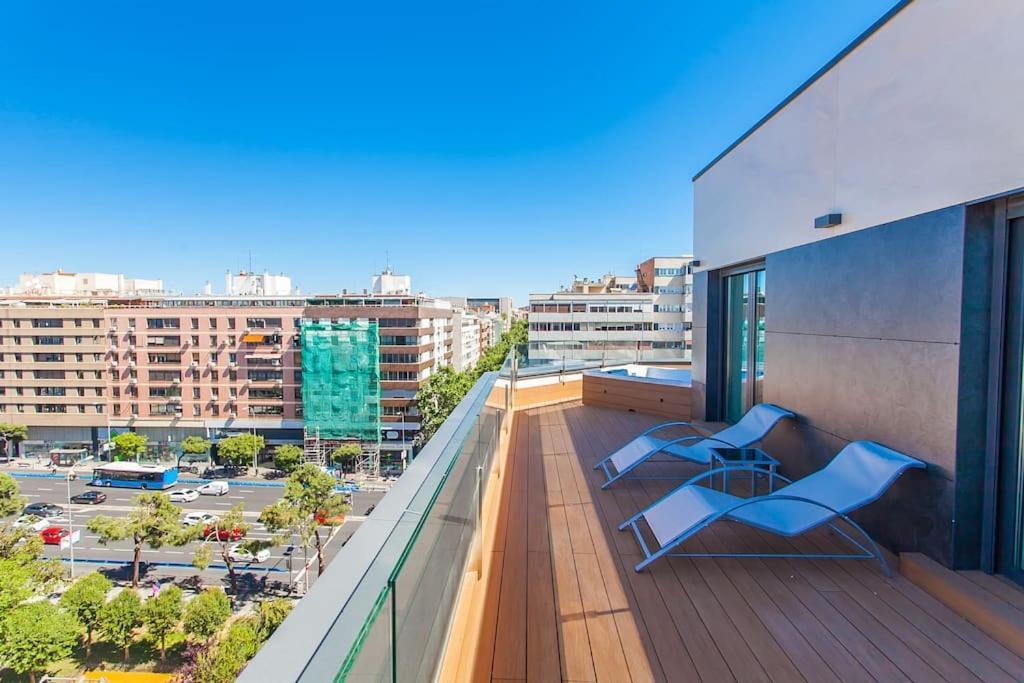 Penthouse Private Jacuzzi Castellana