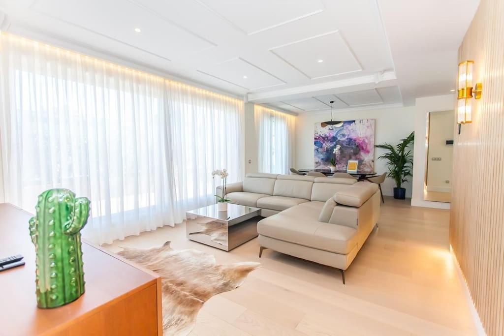 Penthouse Private Jacuzzi Castellana Madrid