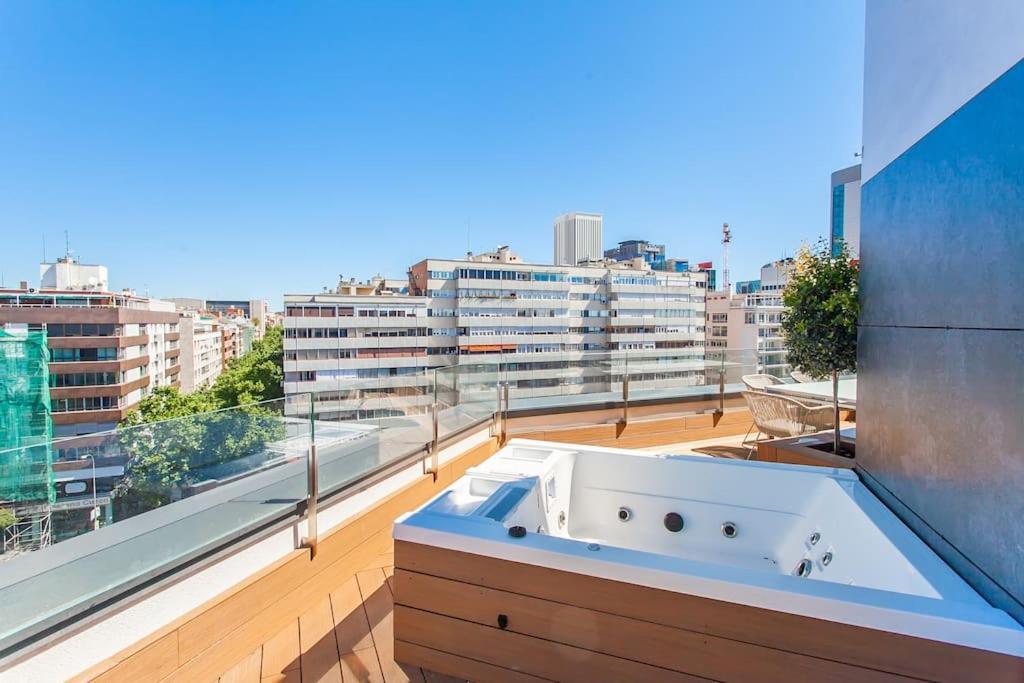 Penthouse Private Jacuzzi Castellana * Madrid