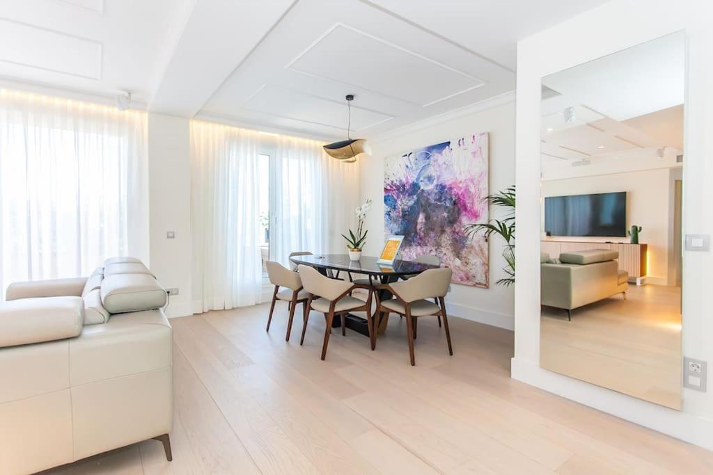 Penthouse Private Jacuzzi Castellana Madrid