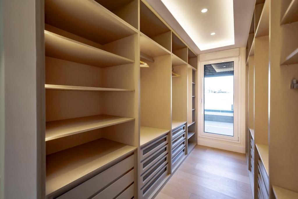 Penthouse Private Jacuzzi Castellana Apartamento