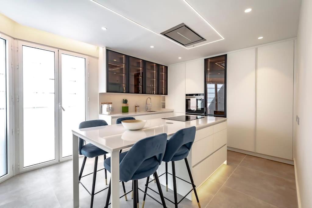Penthouse Private Jacuzzi Castellana *