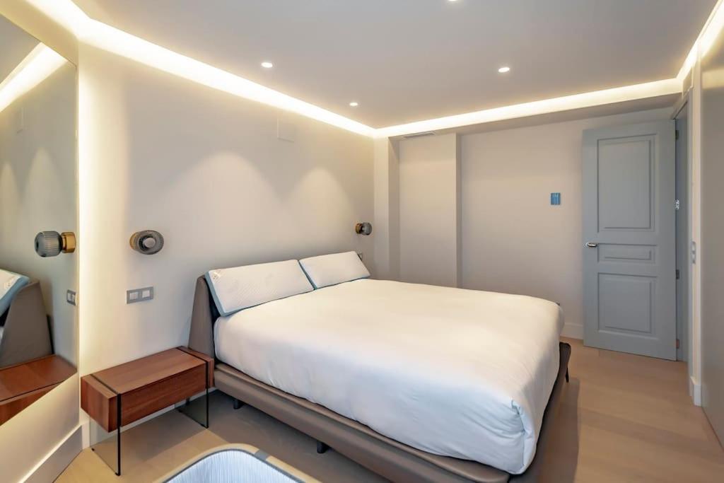 Penthouse Private Jacuzzi Castellana *