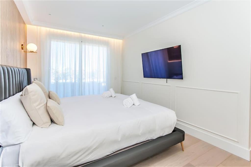 Apartamento Penthouse Private Jacuzzi Castellana *