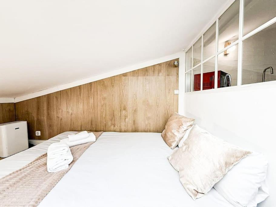 Charming Penthouse In Madrid-centro - Oso Madri