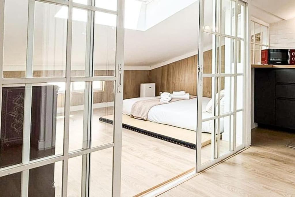 Apartamento Charming Penthouse In Madrid-centro - Oso
