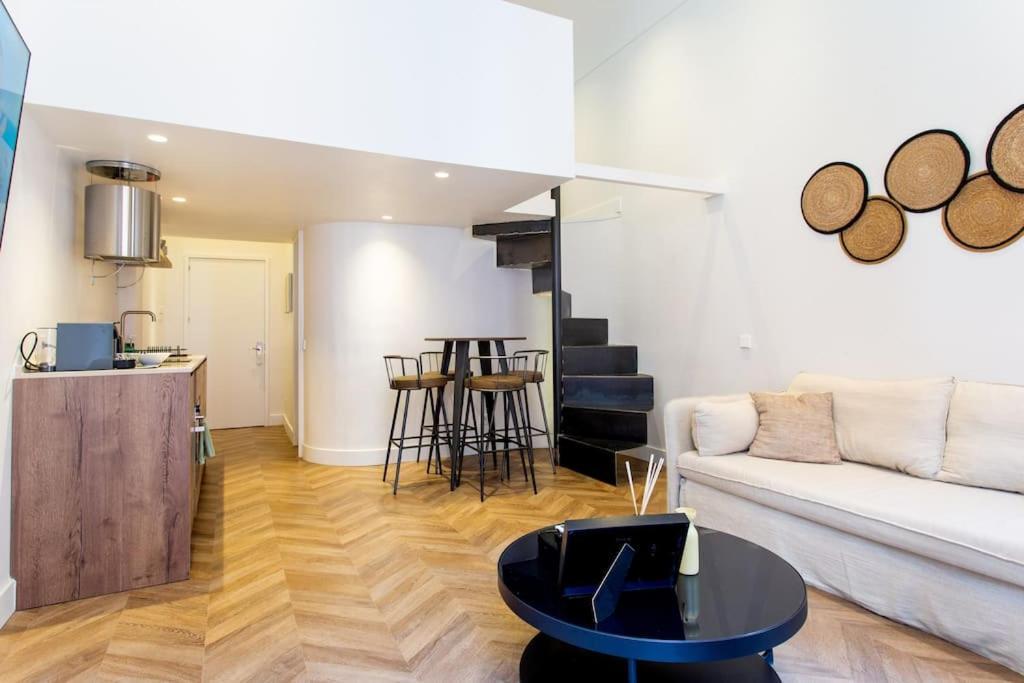 Apartamento #3 New Duplex Full Of Light In City Center Madrid