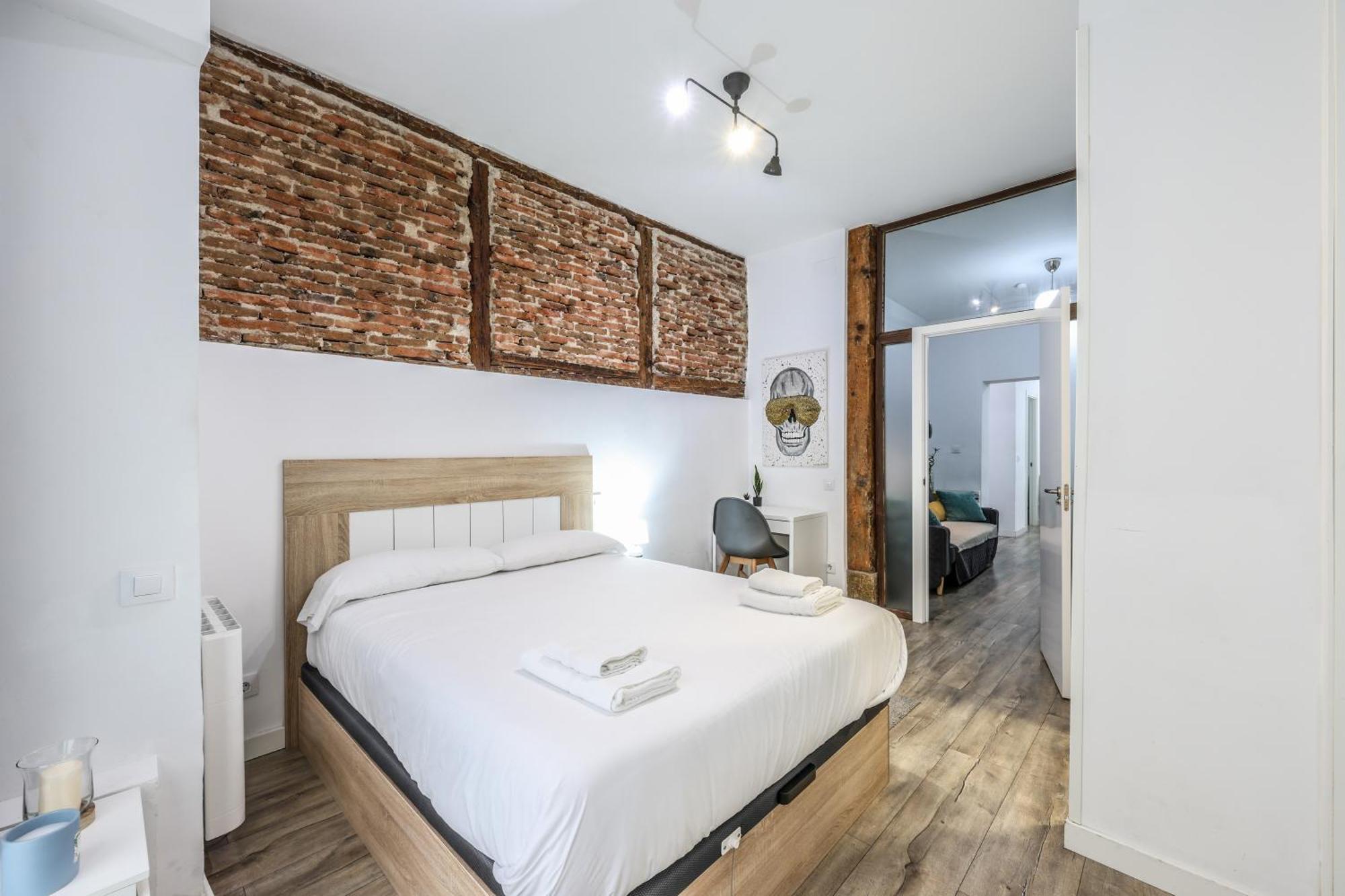 Unique Flat La Latina * Billiard & Darts Appartement Madrid