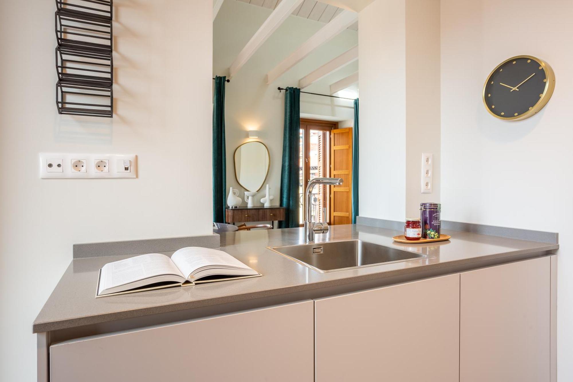 San Bernardo - Darya Living Apartment Madrid