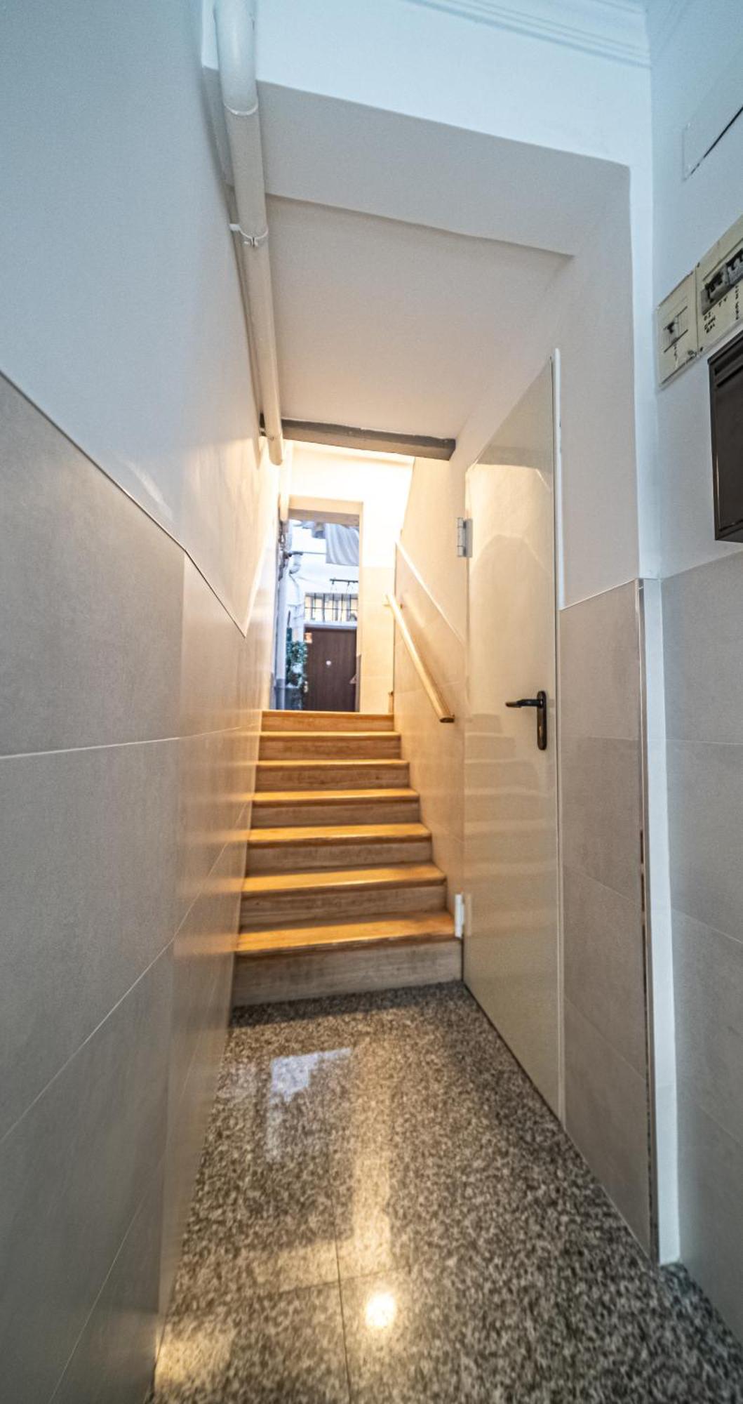 Apartamento New Flat , Modern , Wifi, 10min Sol, 5 Reina Sofia Madrid