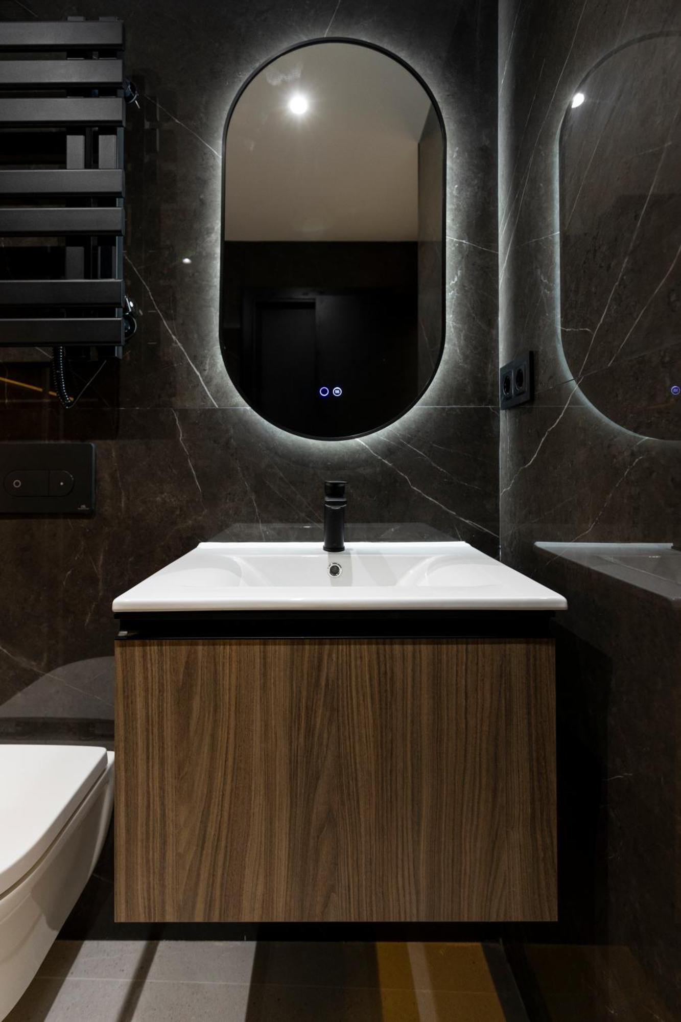 Luxury Almagro 2bd-3bth By Madrid4you *