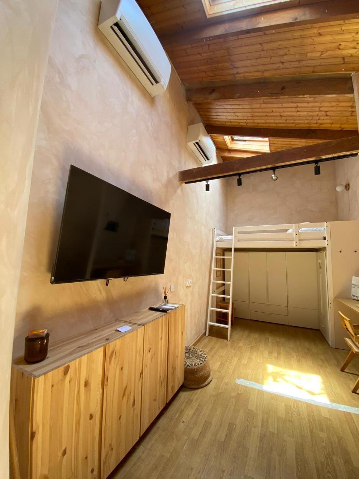 Nuevo Y Moderno Apartamento En *