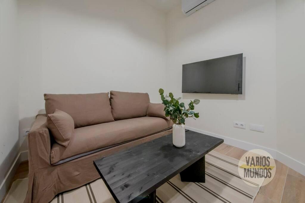 Cool Y Centrico 6px En Plena Plaza Del Carmen E2 Apartamento Madrid